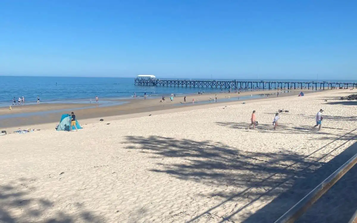 Henley-Beach-on-a-summer’s-day