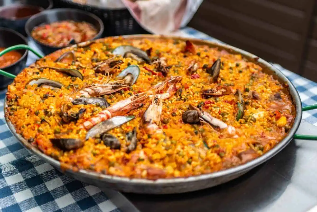 When-to-Visit-Ibiza-for-Foodies