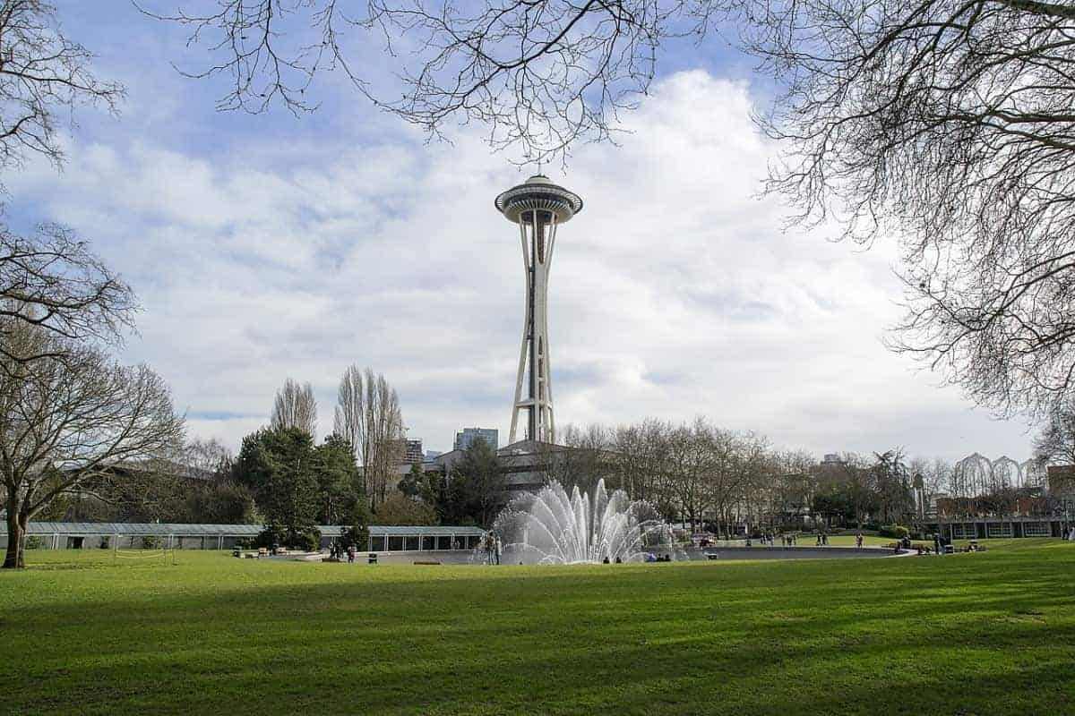 Space-Needle