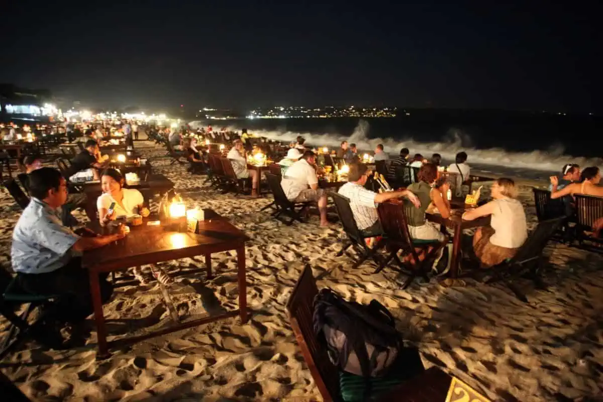 A-Beachside-Restaurant-in-Bali