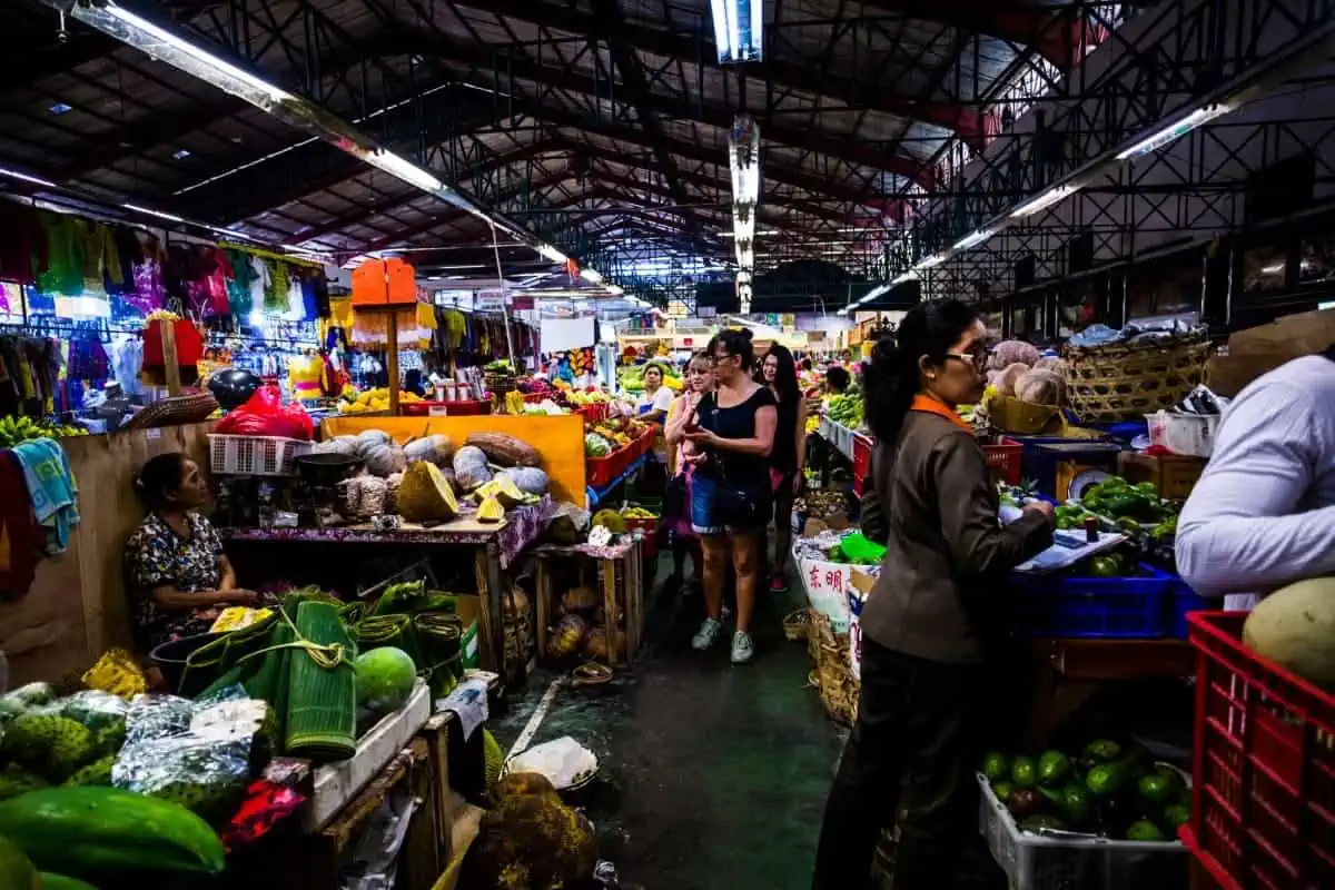 An-Open-Air-Market-in-Bali