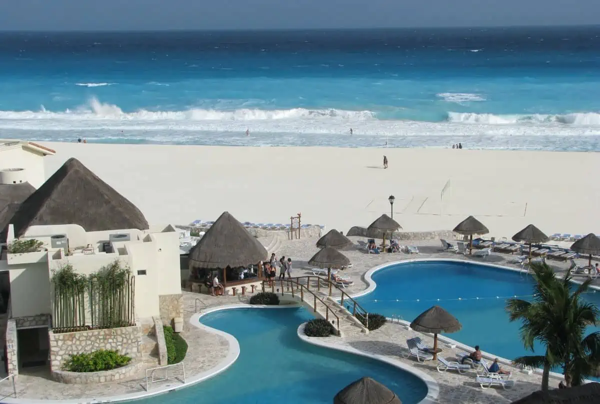 Cancun-Vs-Riviera-Maya