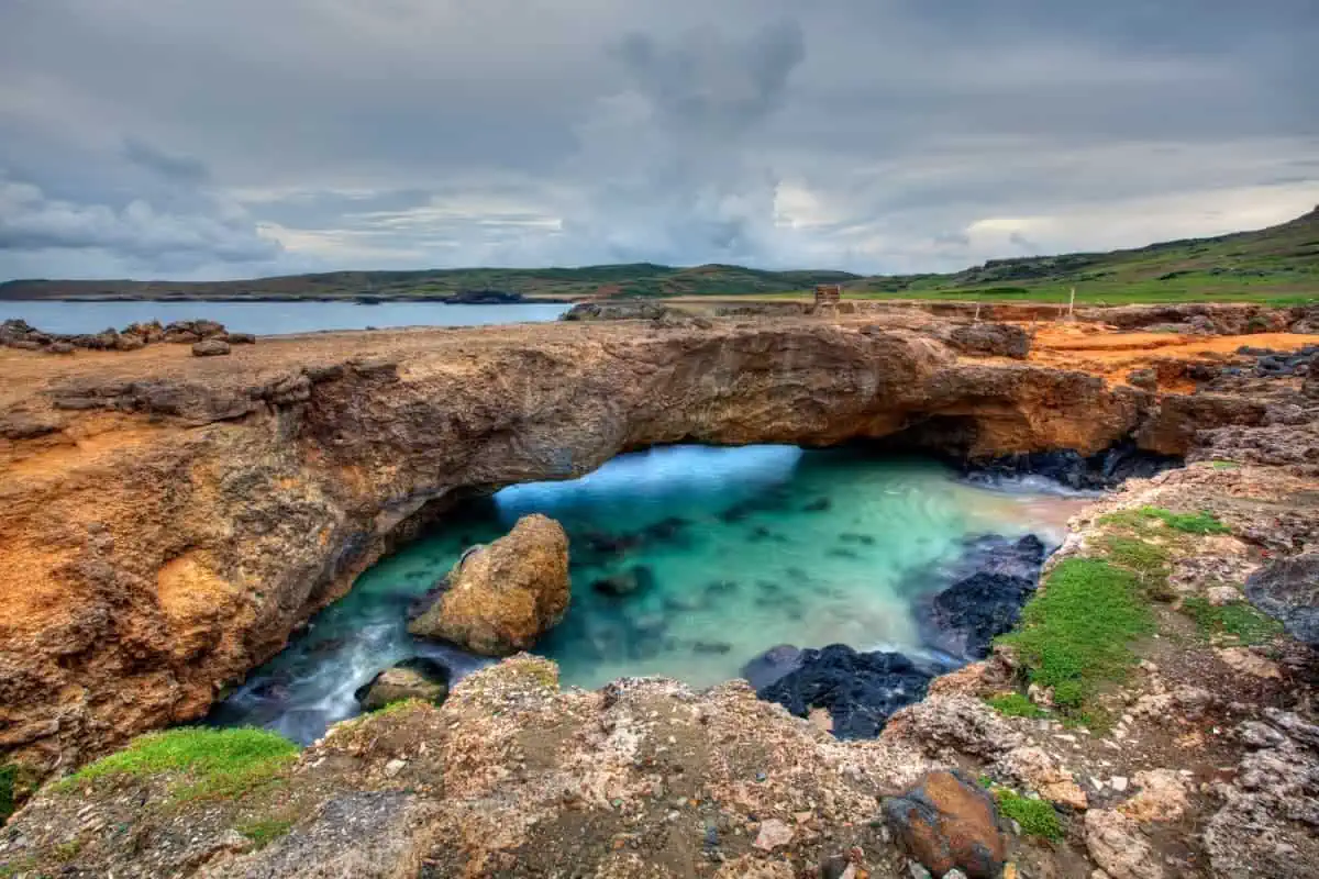 Natural-Bridge-Aruba