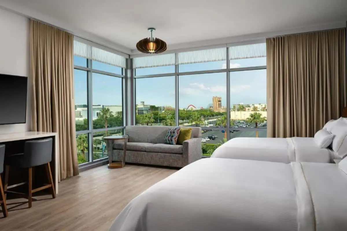 Element-Anaheim-Resort