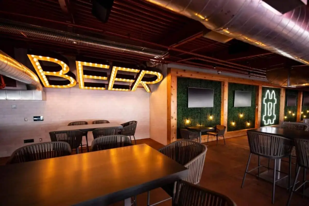 Ellis-Island-Hotel-Casino-and-Brewery