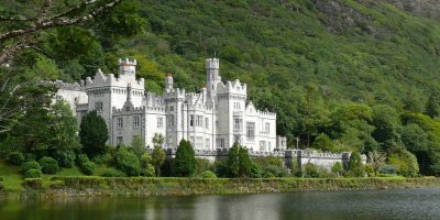 20 Most Famous Landmarks in Ireland – How Many Do You Know?