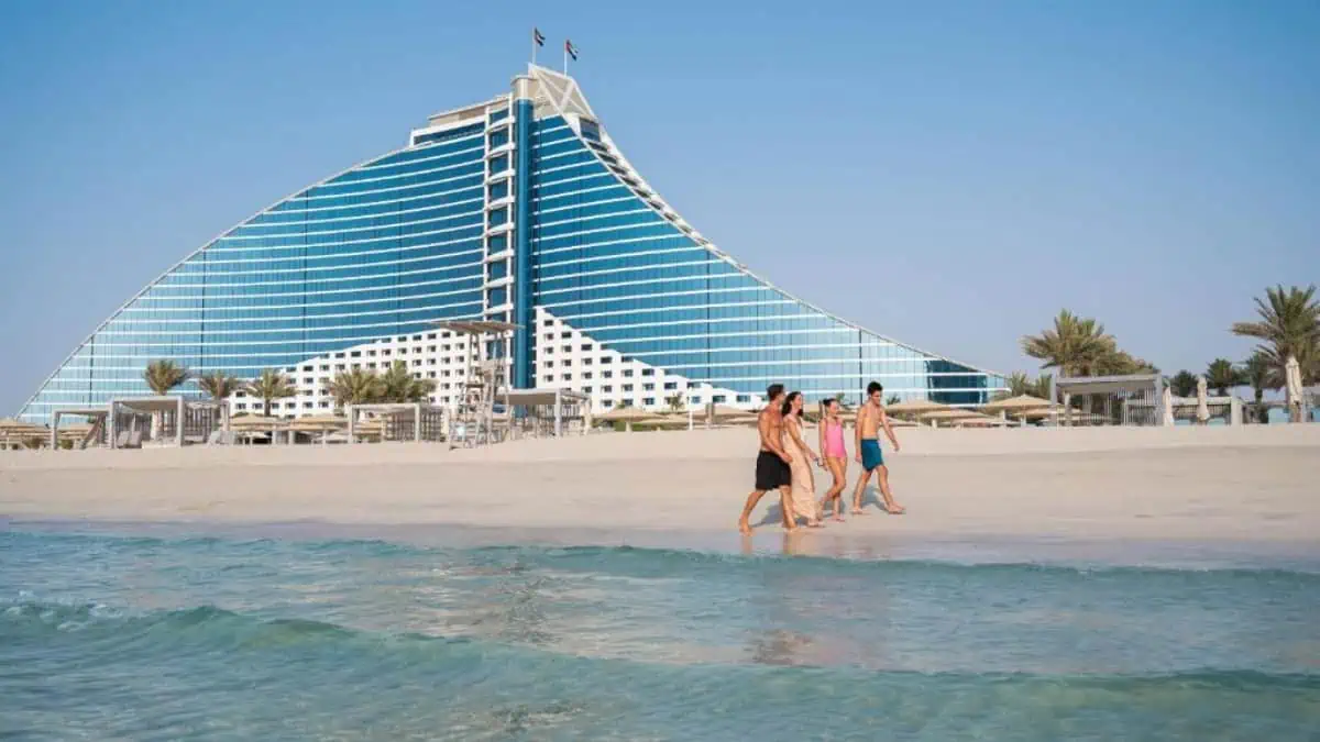 Jumeirah-Beach-Hotel