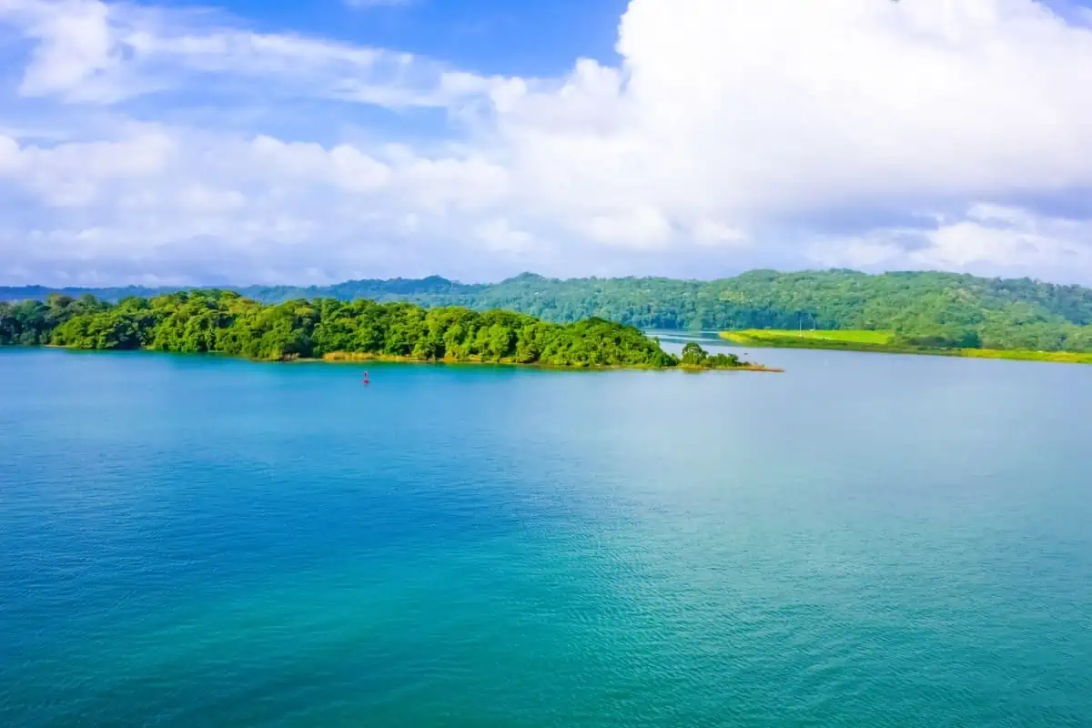 Lake-Gatun-and-Monkey-Island
