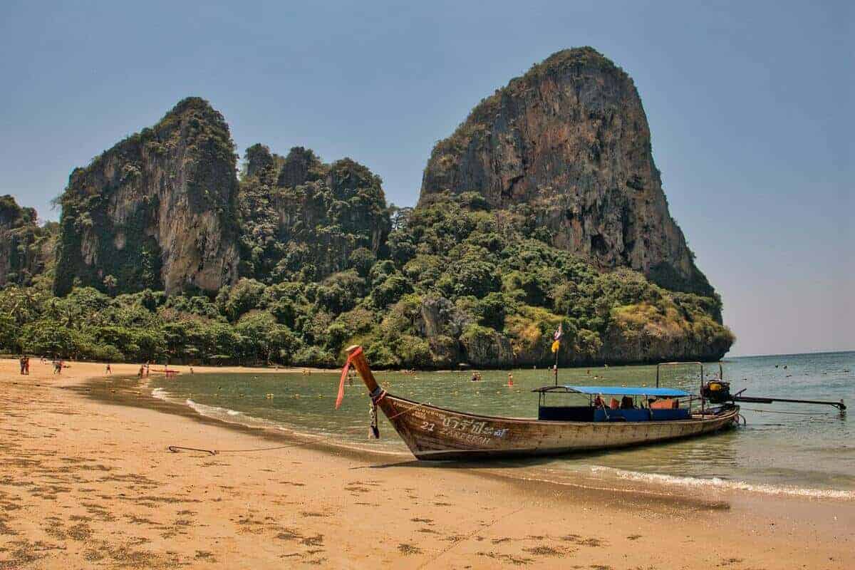 Railay-Beach-in-Phuket