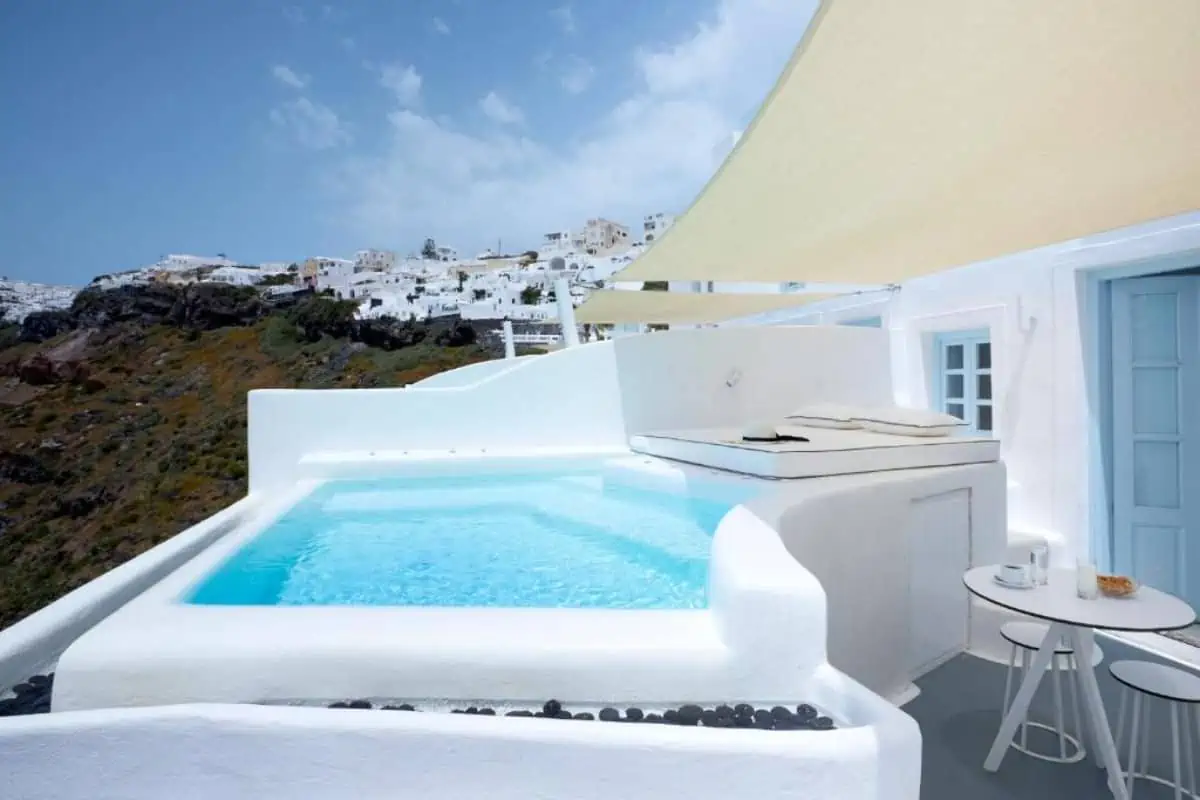 Dana-Villas-and-Suites-Santorini
