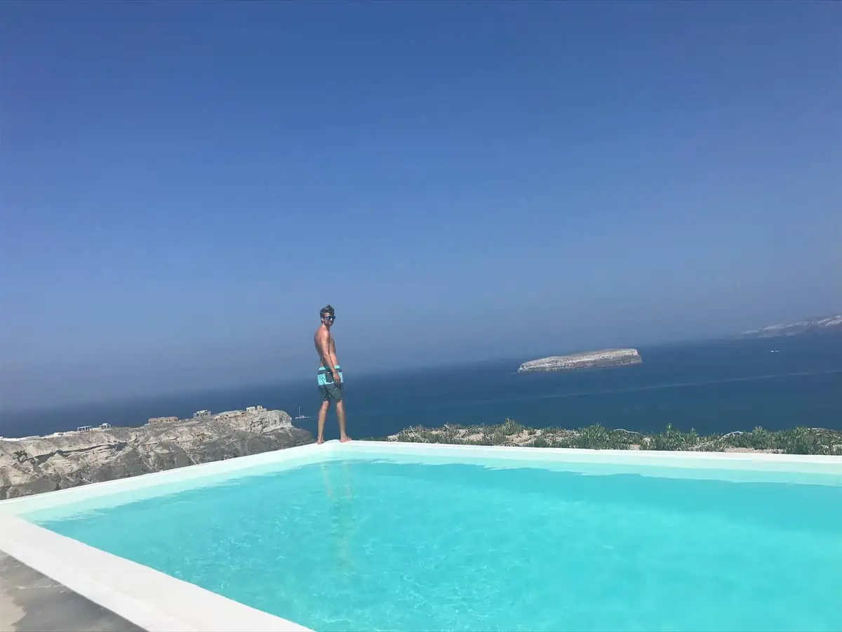 Hotels with Swim Up Rooms in Greece