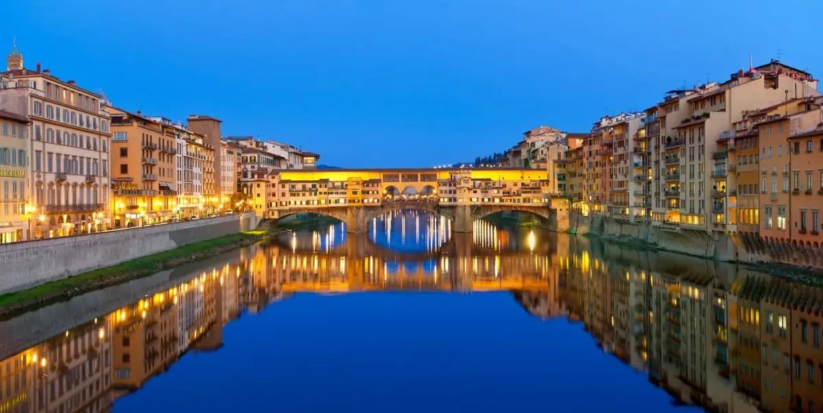 Ponte-Vecchio-on-the-River-Arno
