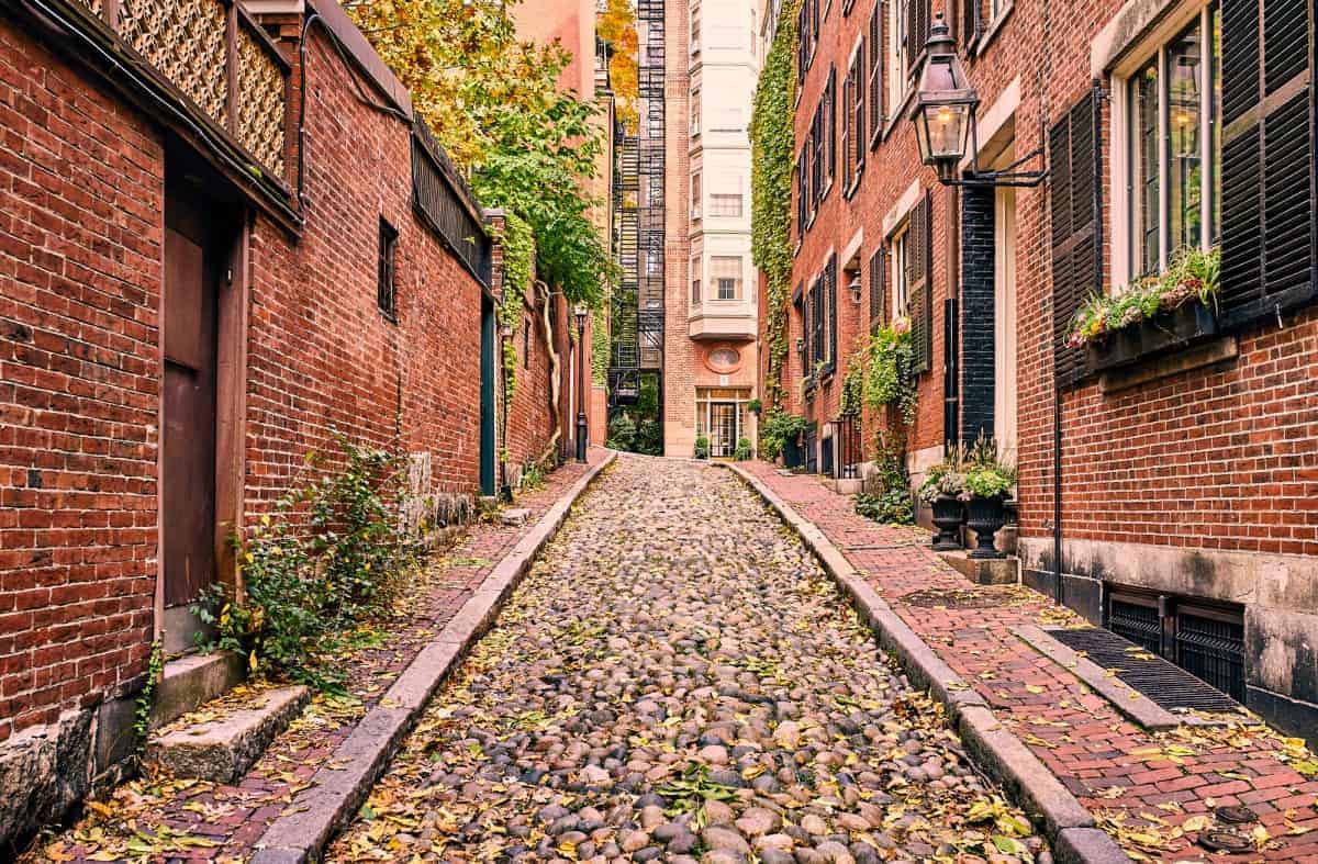 Acorn-Street-Boston-Massachusetts