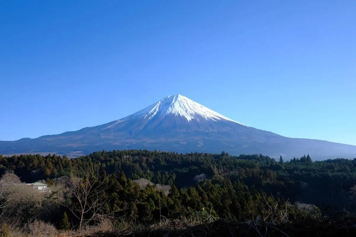 Best-Hotels-with-views-of-Mount-Fuji