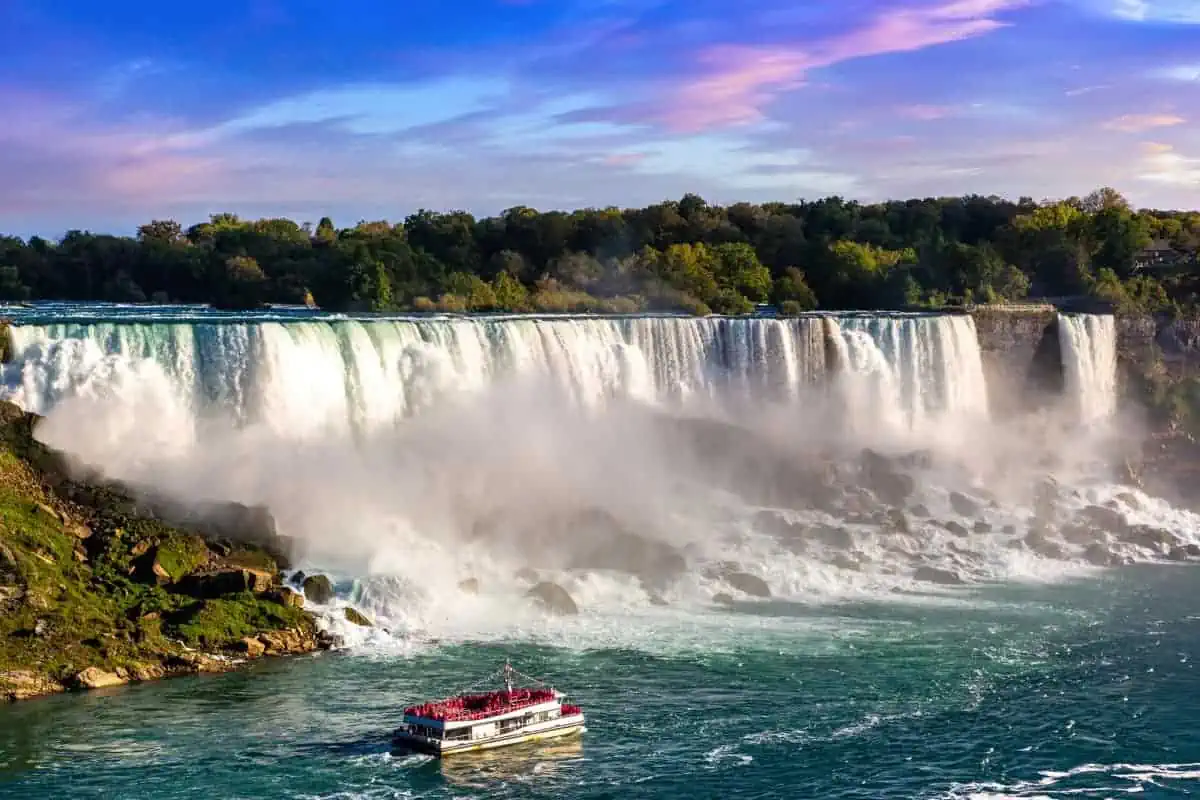 Niagara-Falls-Ontario-Canada