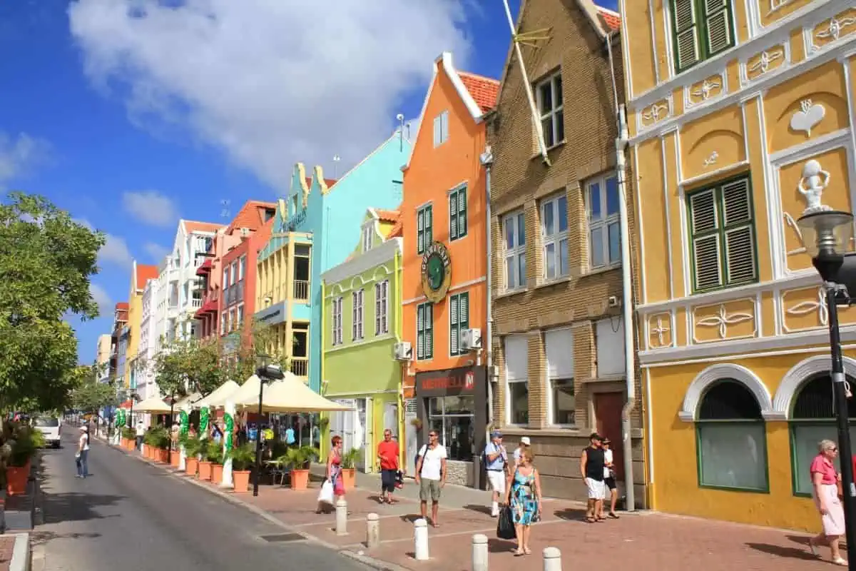 Willemstad-Houses-Curacao-Island