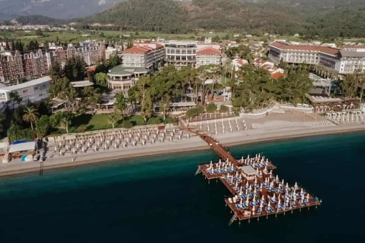 Akra-Kemer-Kemer