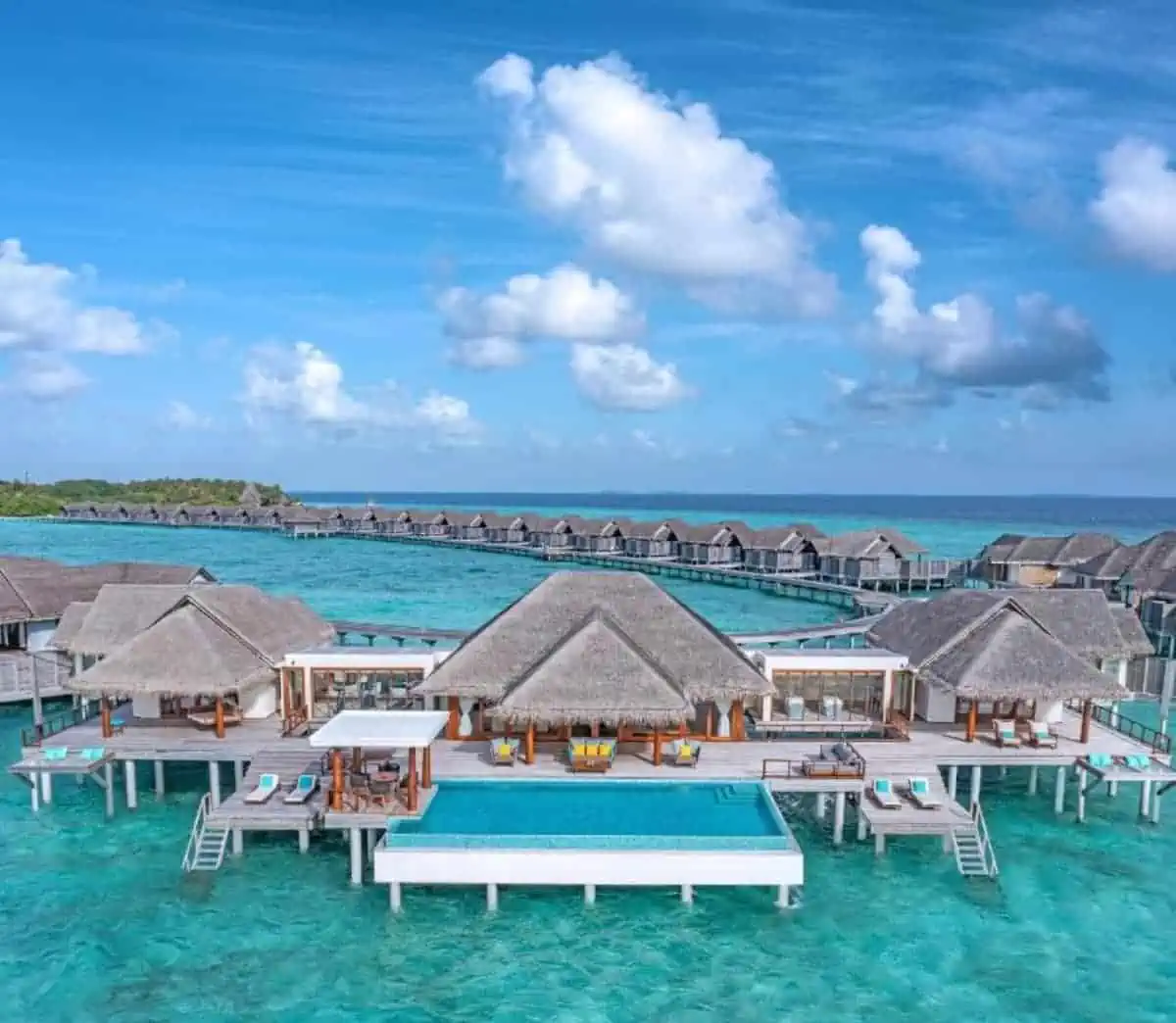 Anantara-Kihavah-Maldives-Villas