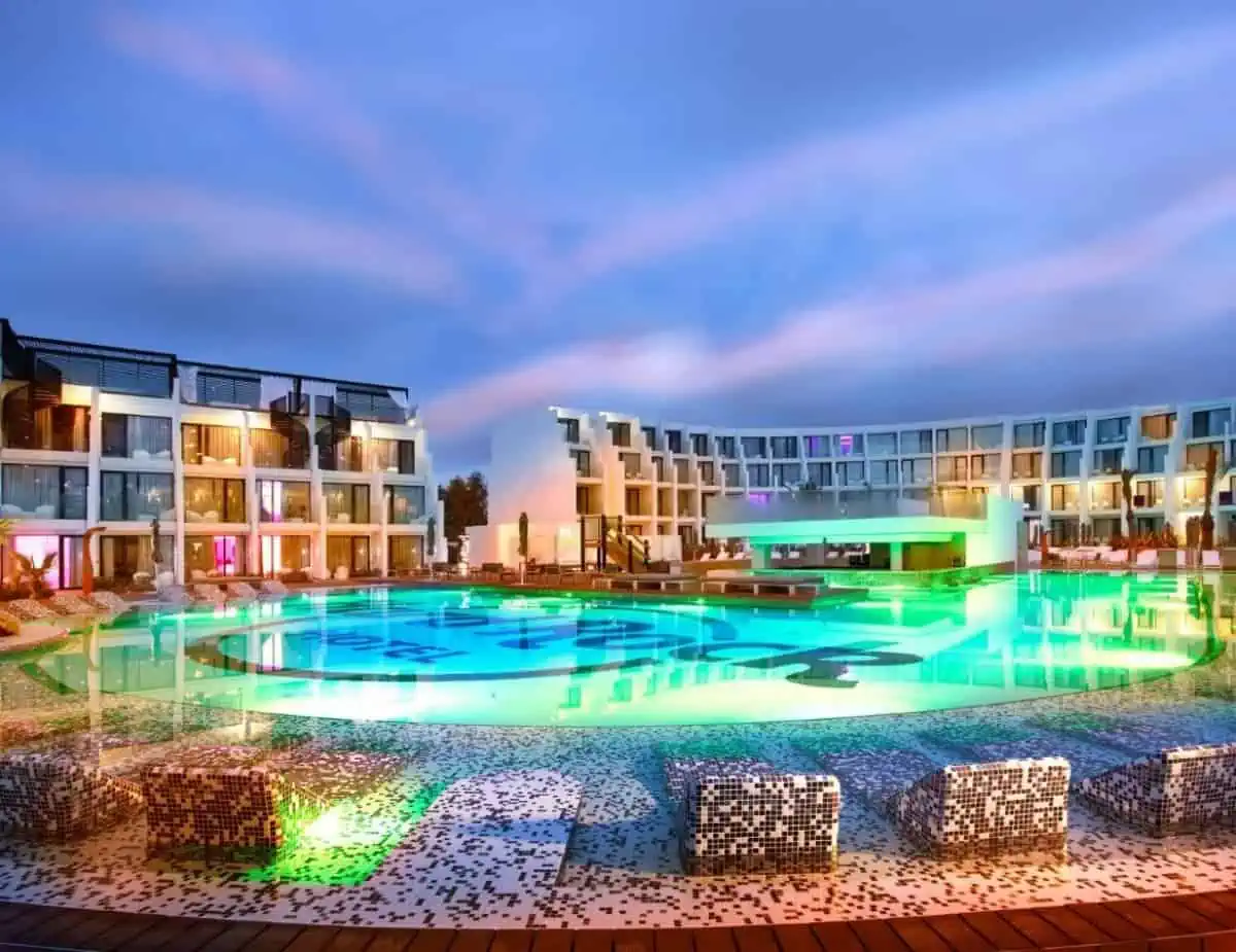 Hard-Rock-Hotel-Ibiza