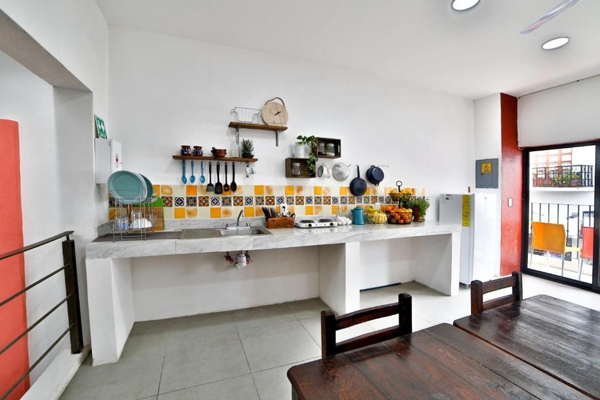 Hostal-Ten-to-Ten-Puerto-Vallarta